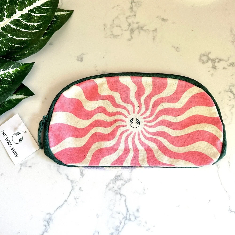 3/$22🩶 The Body Shop Heart Pink Purple Swirl Make-Up Zip Cosmetic Bag NEW